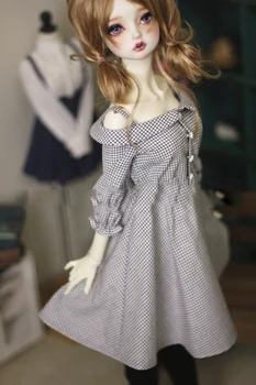 G10-206 1/3 bjd детская одежда SD doll новый продукт платье кукольная одежда Белое черное клетчатое платье без бретелек 1 шт