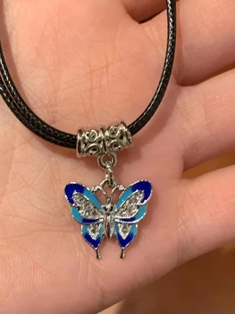 Y2k Винтажное ожерелье с подвеской в виде голубой бабочки для женщин, одежда в стиле панк, красивые ожерелья-чокеры из кожаной веревки, трендовые украшения для шеи