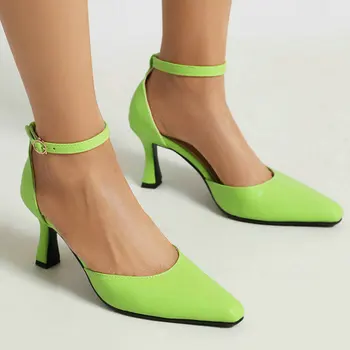 Дешевые Ярко-зеленые летние туфли зрелой леди с острым носком, туфли-лодочки Mary Janes на тонком высоком каблуке, Очаровательные женские босоножки на высоком каблуке