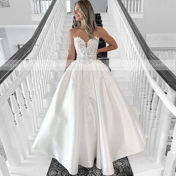 Классическое бальное свадебное платье с иллюзорным лифом, вырезом в виде сердечка, драпированной юбкой с цветочными аппликациями, атласное свадебное платье для церкви