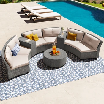 Комбинация садового дивана из ротанга с подушками и столиком, набор садовых диванов на открытом воздухе