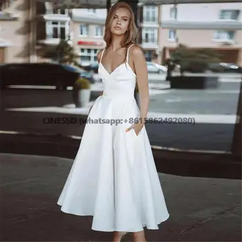 Короткие белые свадебные пляжные платья с V-образным вырезом длиной до чайной ложки, на бретельках, с открытой спиной, простые вечерние платья в стиле кантри, robes de soirée