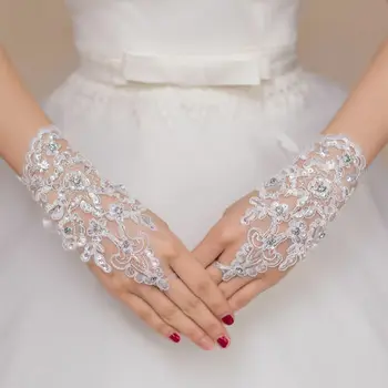 Элегантные Свадебные перчатки цвета белой красной слоновой кости, Кружевная аппликация, короткие Свадебные стразы